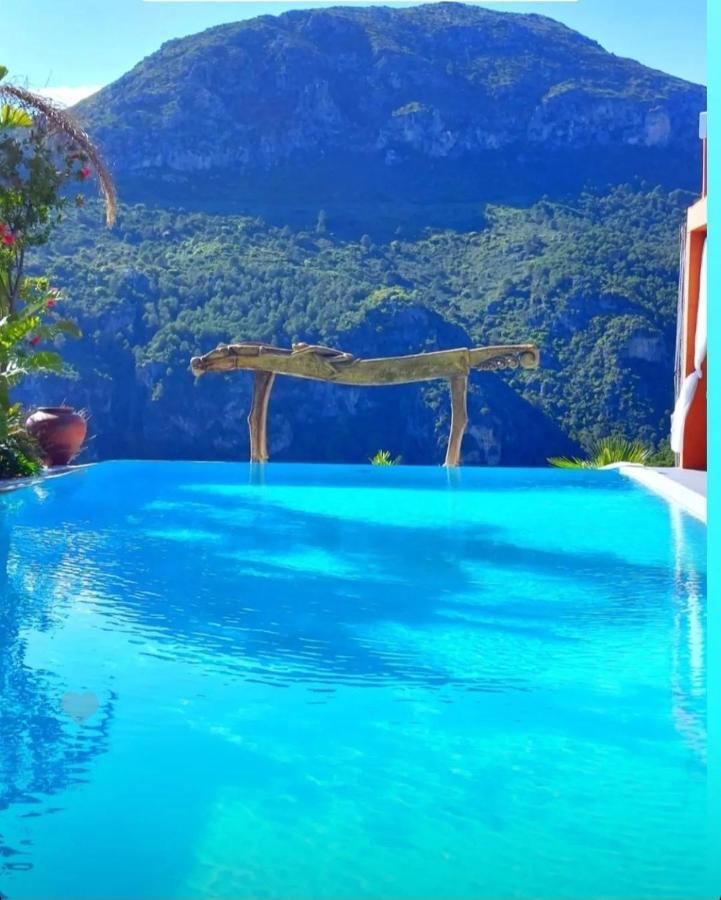 Hotel Ddg Retreat Casares Esterno foto