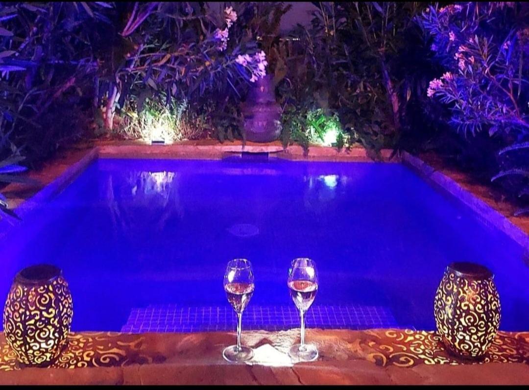 Hotel Ddg Retreat Casares Esterno foto