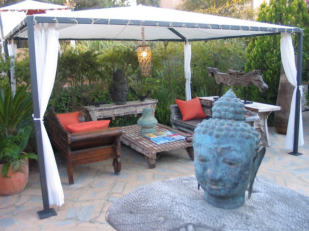 Hotel Ddg Retreat Casares Esterno foto