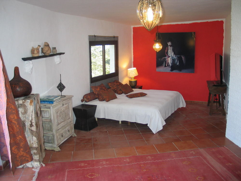 Hotel Ddg Retreat Casares Esterno foto